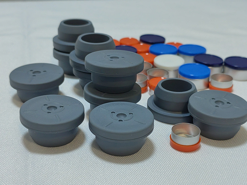 13mm 20mm 28mm warna abu-abu Vial Injeksi Kaca Menggunakan Serbuk Lyophilized Vial Farmasi Butyl Karet Stopper
