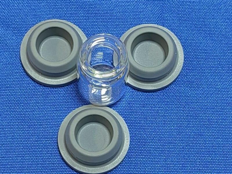 13mm 20mm 32mm Halogenated Lyophilization Butyl Medical Rubber Stopper untuk Botol Injeksi Antibiotik Kaca